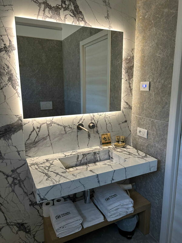 Appartamento Riva (52 mq, 2-6 posti letto) - Luminoso e moderno, con veranda esterna privata.